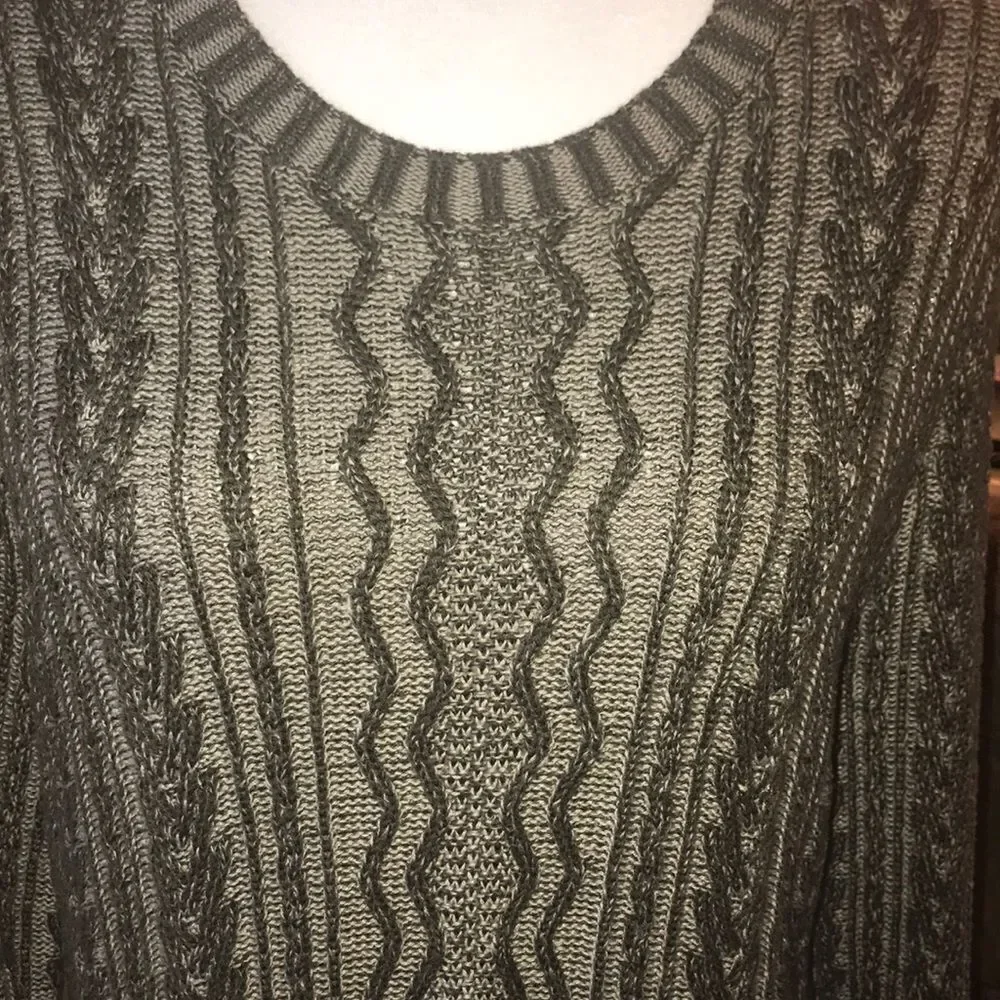 NEW Eight Eight Eight Patterned Cable Knit Sweater - Picture 2 of 5